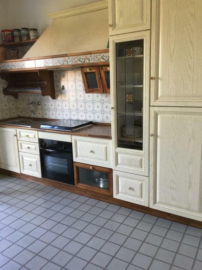 Casa Degli Zii Appartamento Guido Luni المظهر الخارجي الصورة